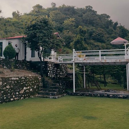 The Bohemian Casa Dehradun Hotel Exterior photo
