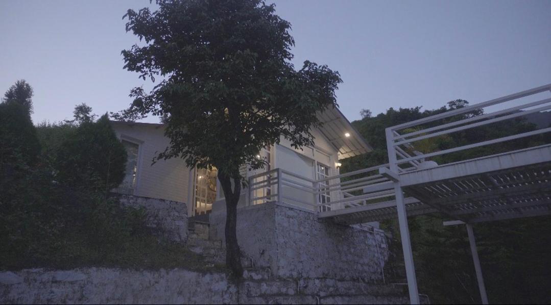 The Bohemian Casa Dehradun Hotel Exterior photo